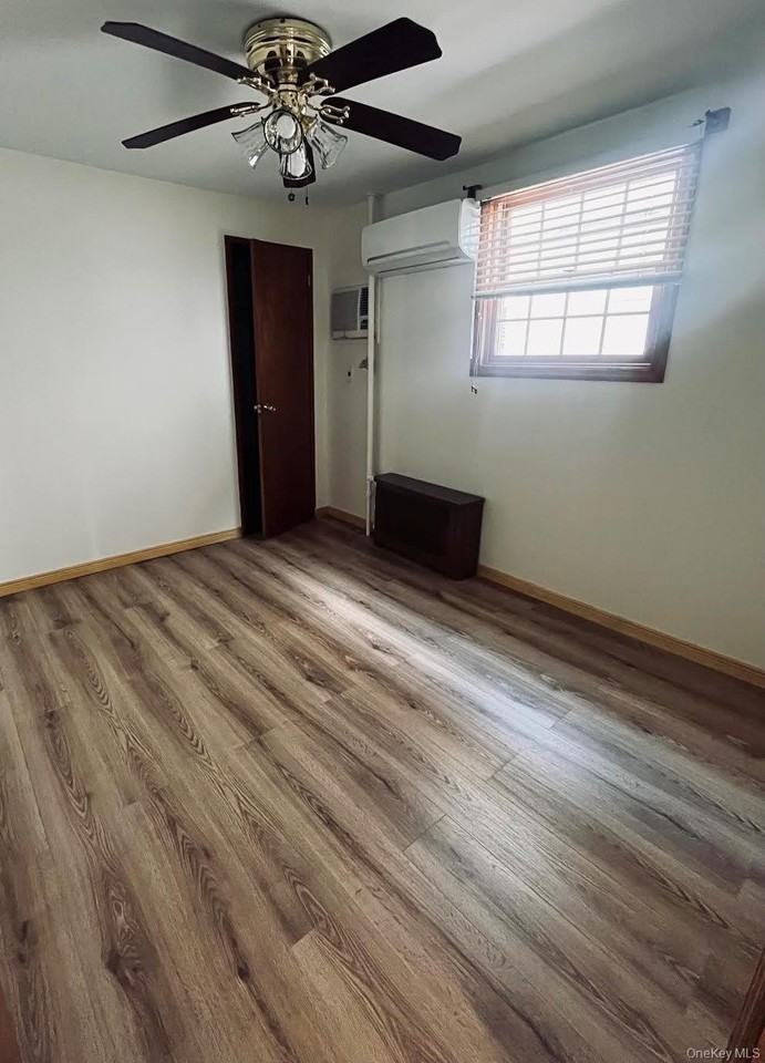 15 Van Brunt Rd - Photo 5 of 7