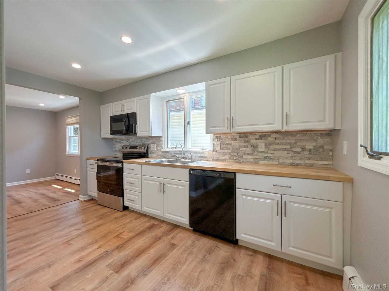 306 Third Rd - Photo 3 of 13