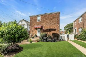 featured image of 53 Carnation Ave #A