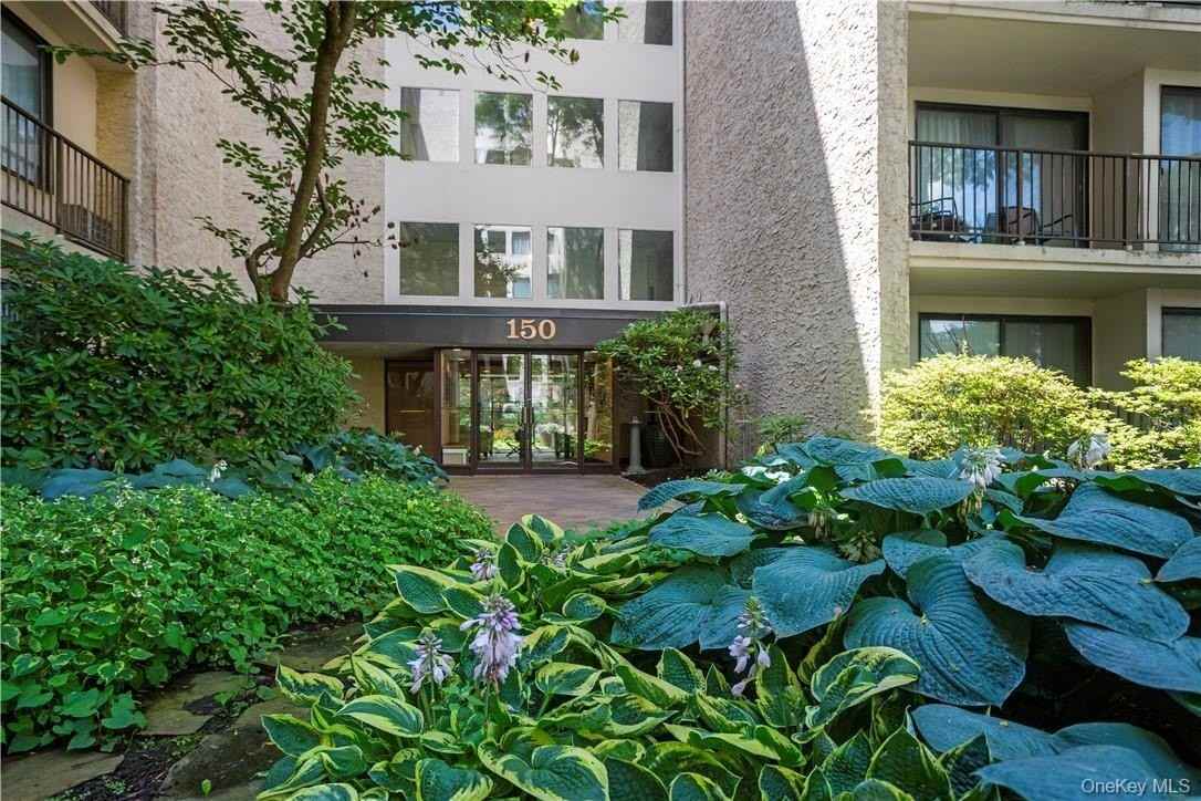 150 Overlook Ave #2K - Photo 2 of 23