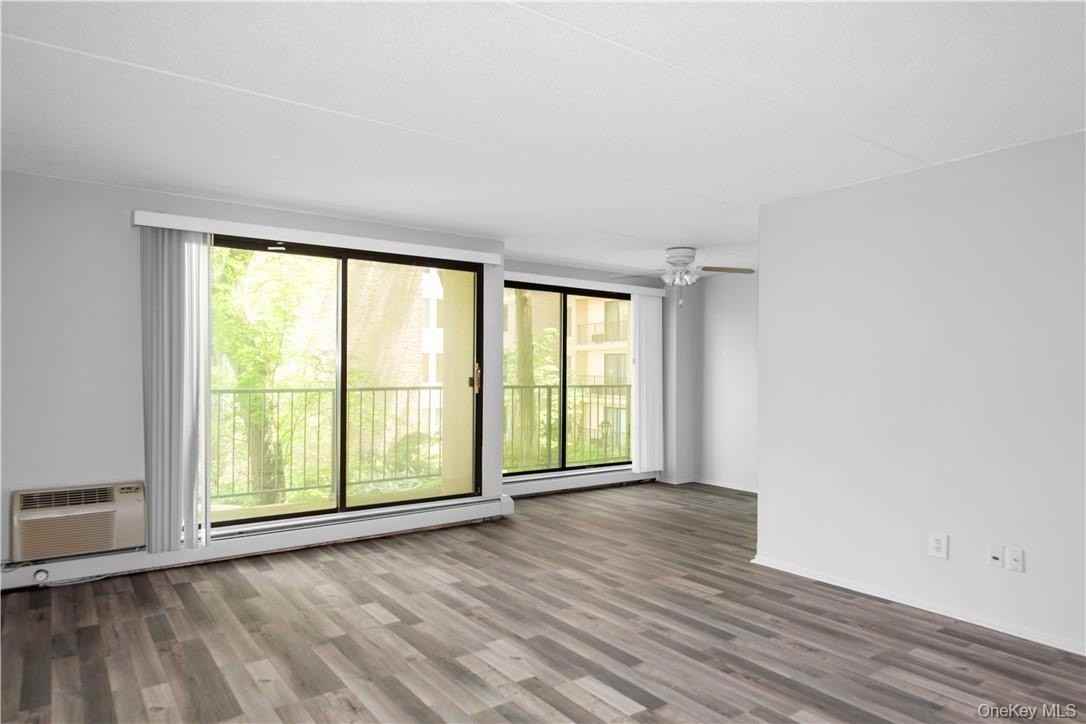 150 Overlook Ave #2K - Photo 5 of 23