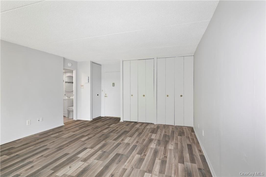 150 Overlook Ave #2K - Photo 6 of 23