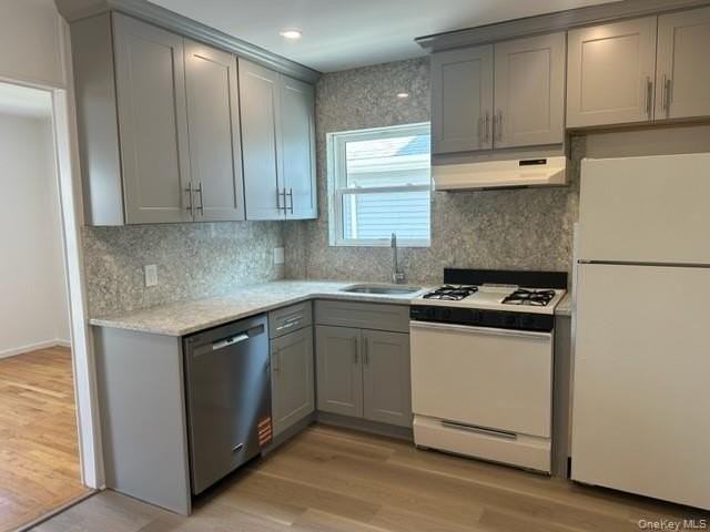 15724 20th Ave - Photo 2 of 5