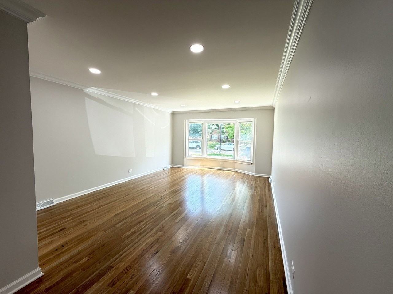1132 Brighton Pl - Photo 2 of 20