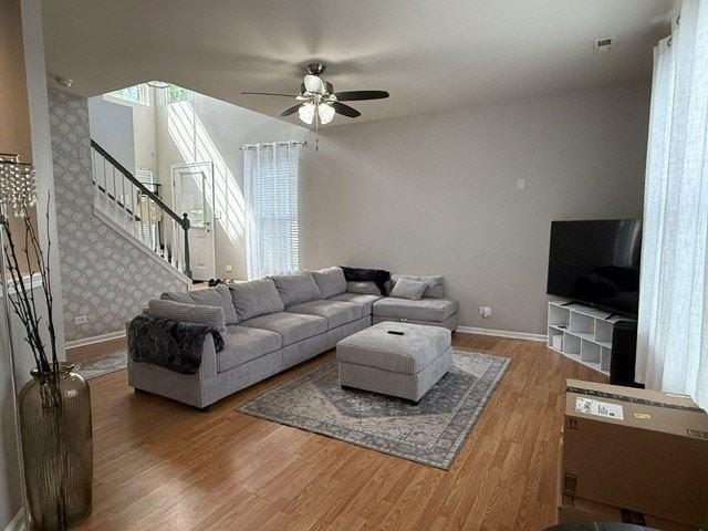 477 Belvedere Ln - Photo 3 of 14