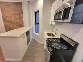 featured image of 1887 Amsterdam Ave