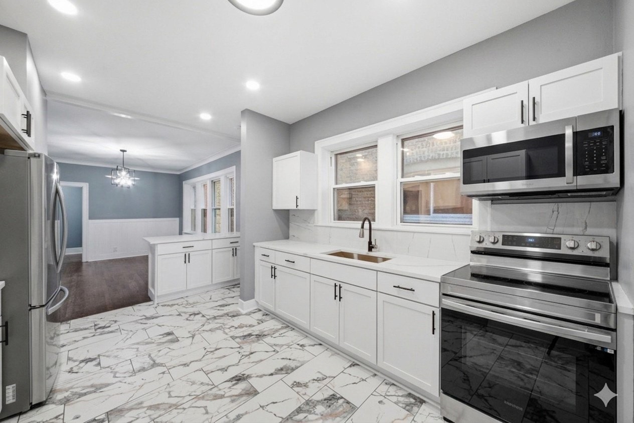8024 S Vernon Ave #2 - Photo 7 of 17
