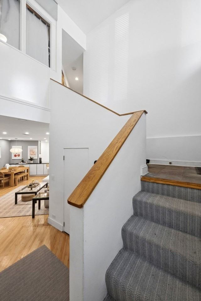219 W Wisconsin St #1A - Photo 7 of 16