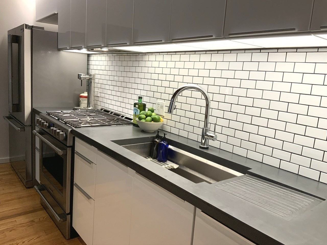 525 N Halsted St #105 - Photo 7 of 20