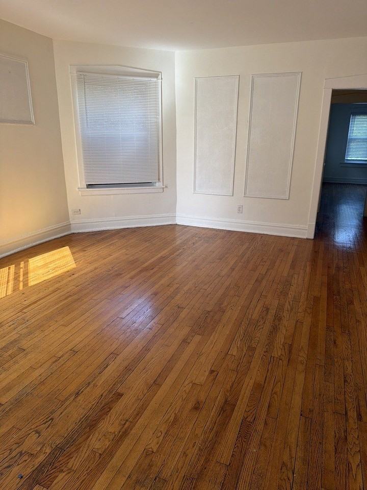 7741 S Yates Blvd #3 - Photo 6 of 21