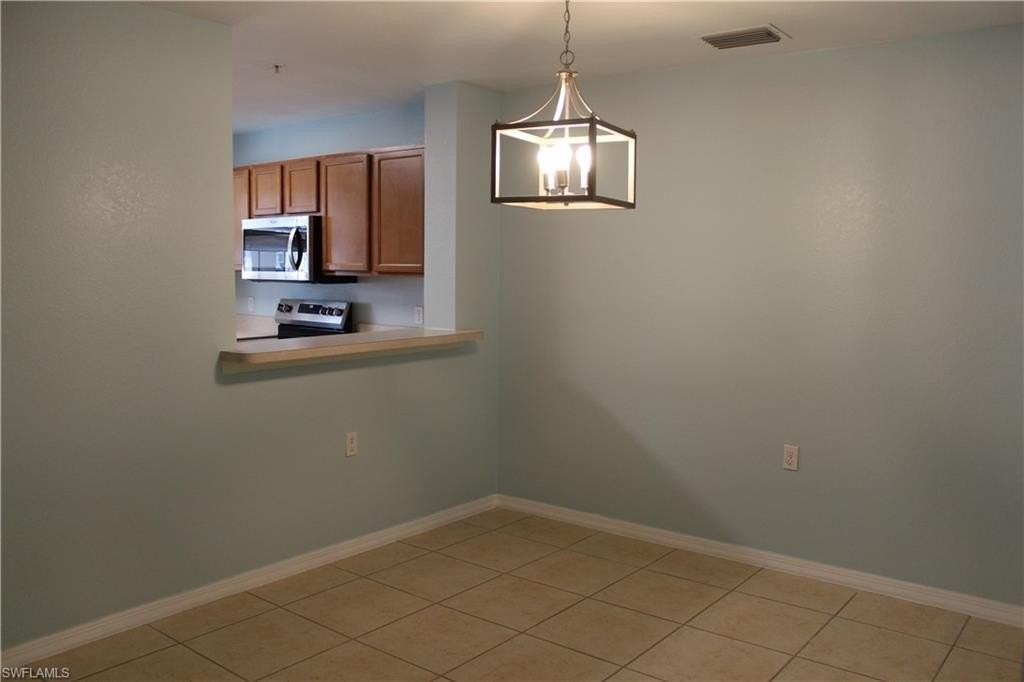 9076 Gervais Cir #403 - Photo 5 of 16
