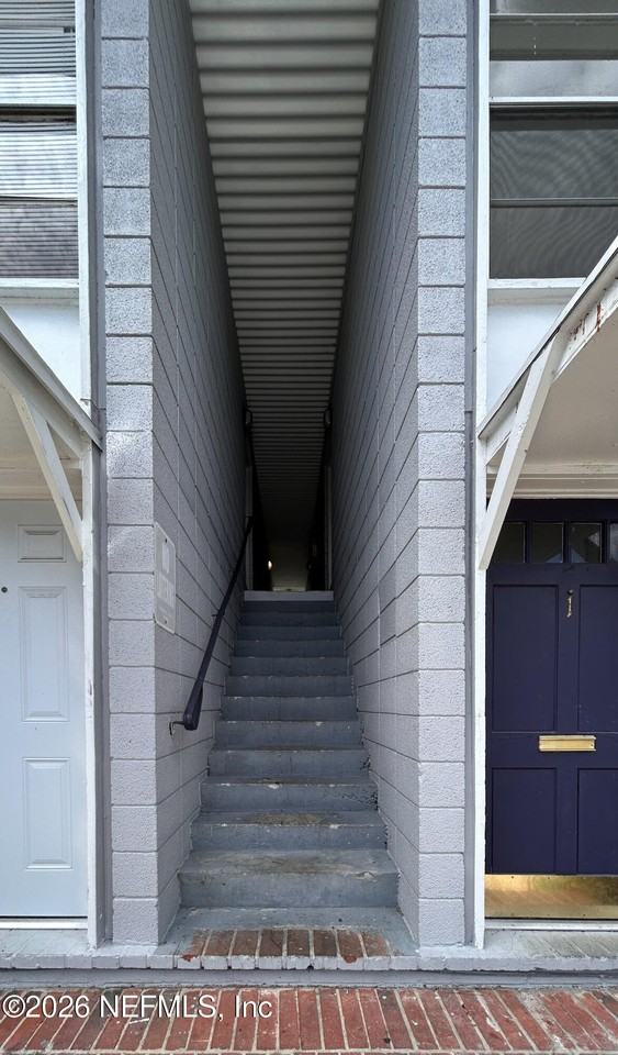 1124 Woodruff Ave #3 - Photo 3 of 20