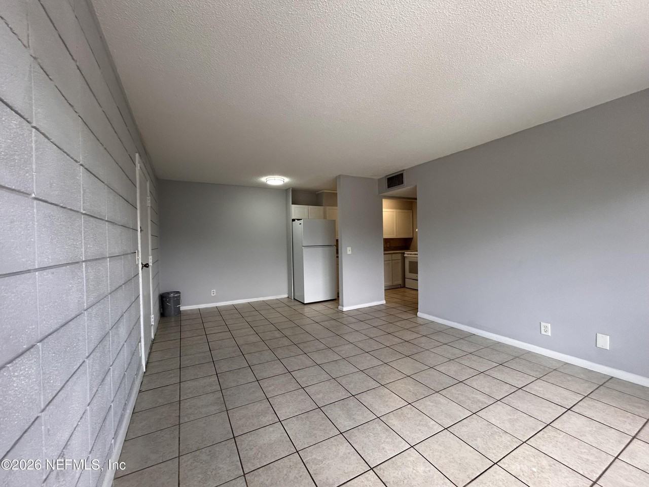 1124 Woodruff Ave #3 - Photo 6 of 20