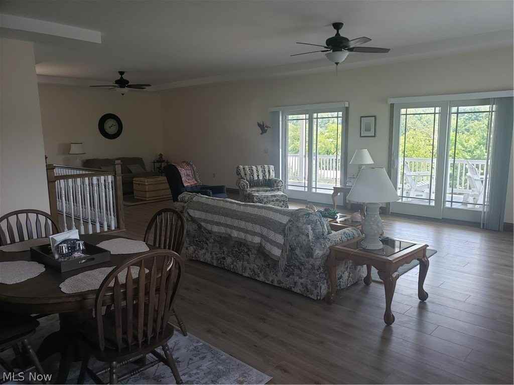 56269 Lakeview Dr - Photo 5 of 18