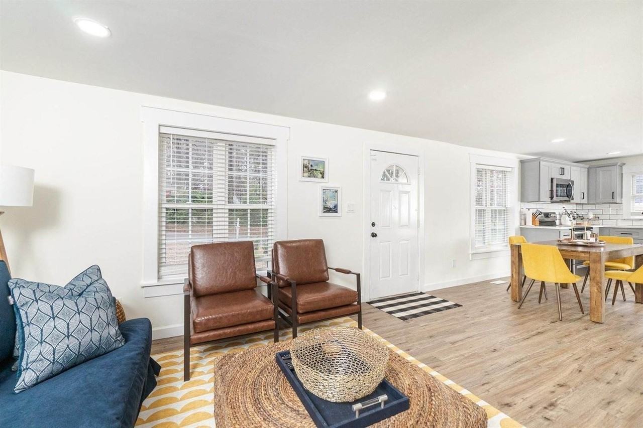412 1st St - Photo 7 of 20