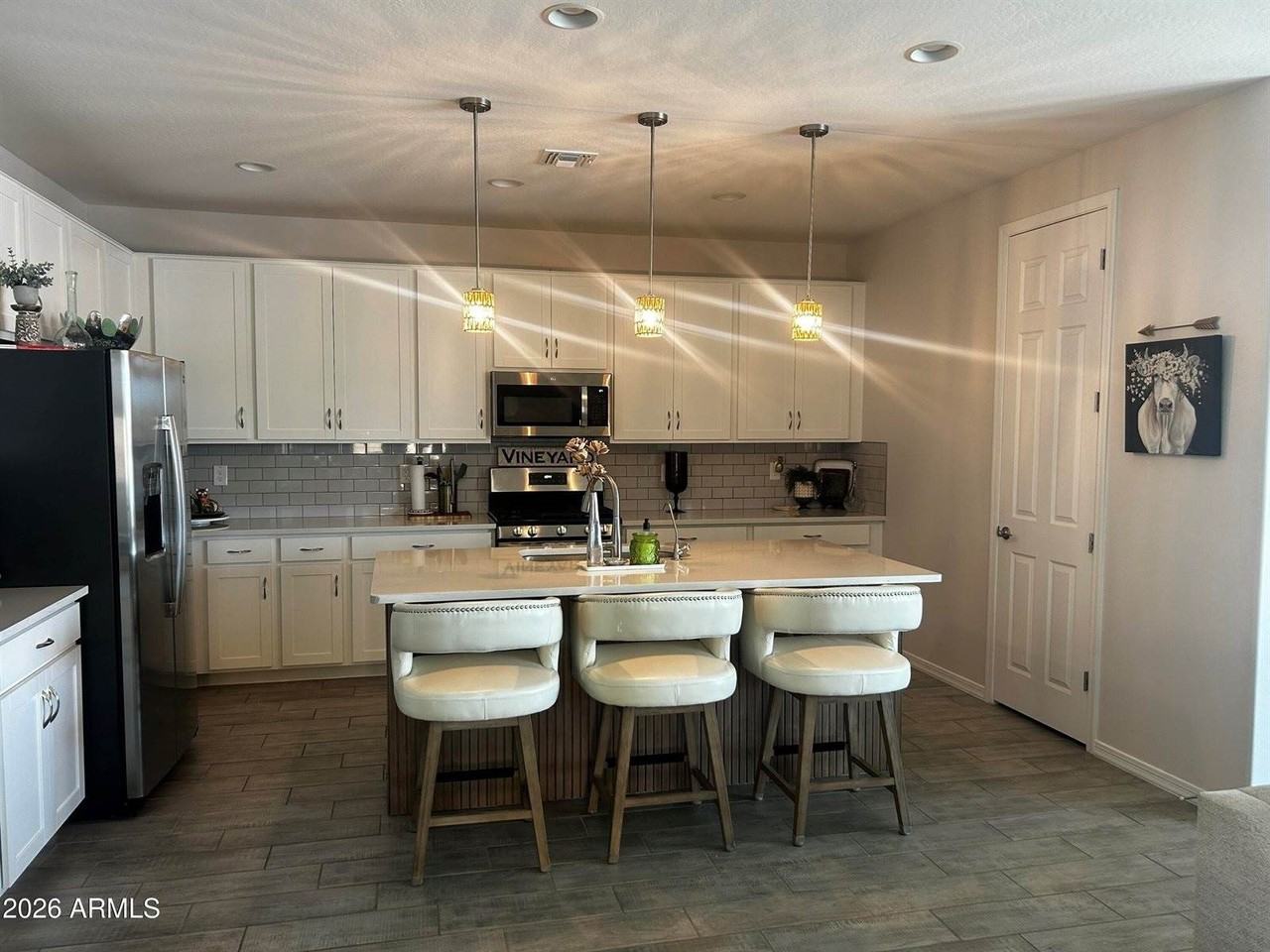 21668 N Belt Dr - Photo 3 of 20