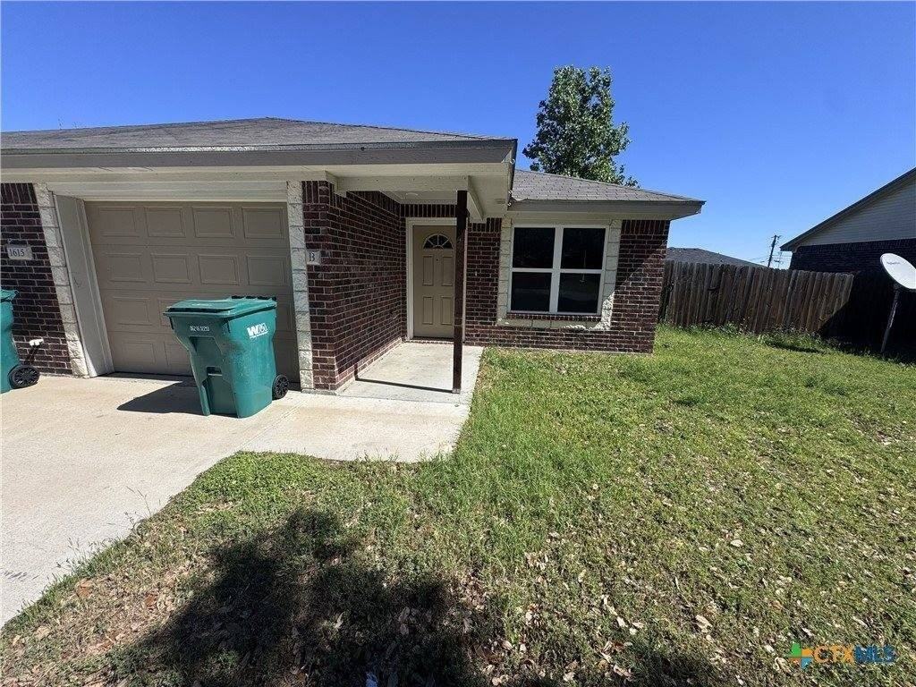 1615 Pontotoc Trce