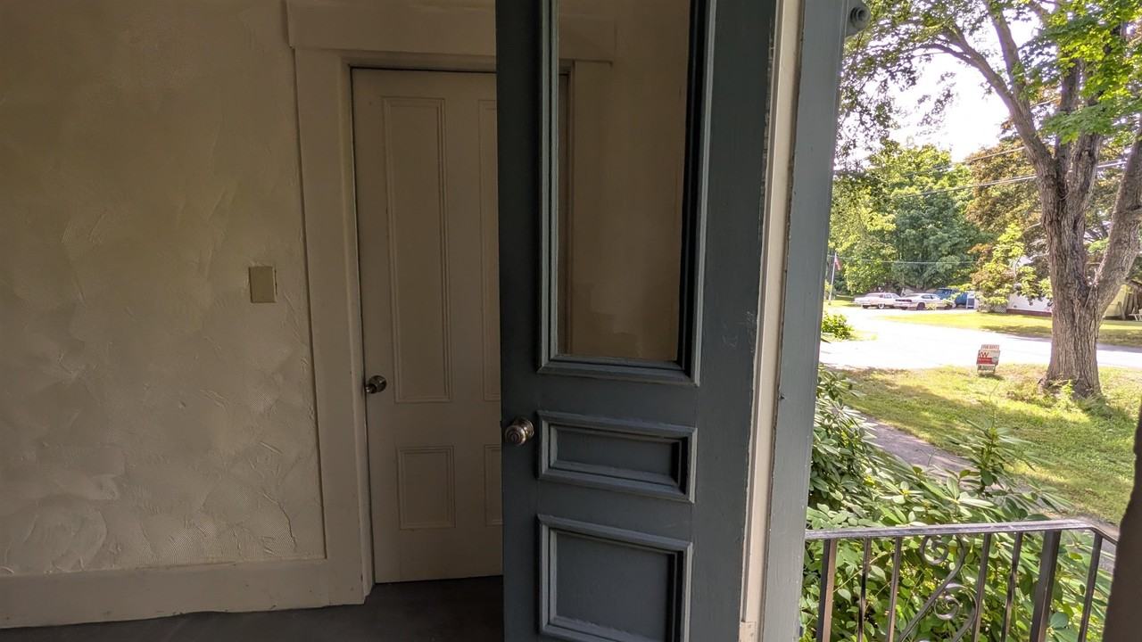 126 Sullivan St Apt B #B - Photo 4 of 34