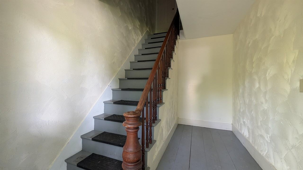 126 Sullivan St Apt B #B - Photo 5 of 34