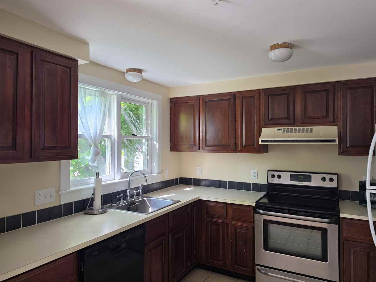 251 Knox Marsh Rd #12 - Photo 5 of 22