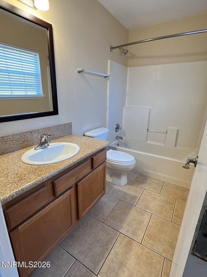 5765 Vista Serena Way #101 - Photo 6 of 8