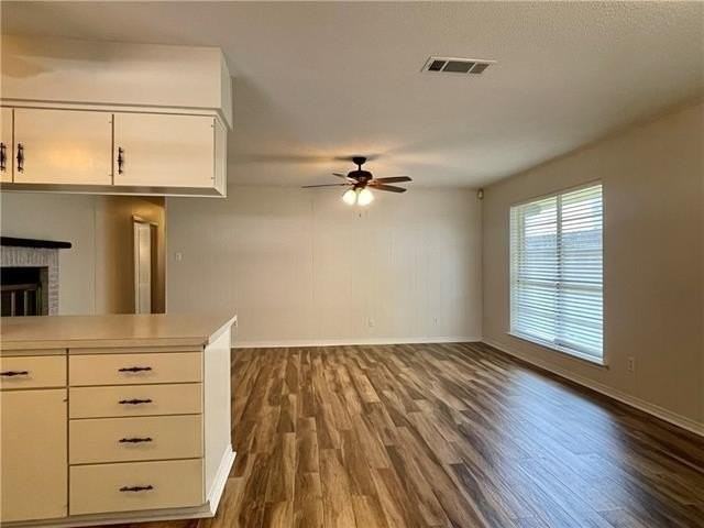 921 Ridgelake Dr - Photo 6 of 27