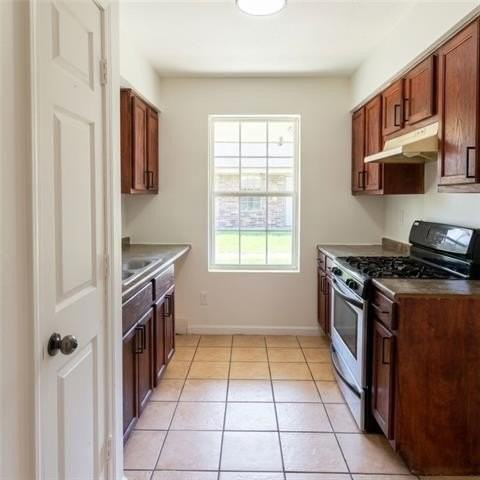 10940 Roger Dr #B - Photo 2 of 4