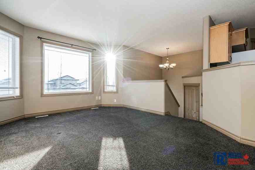 190 Pinnacle Dr - Photo 7 of 10
