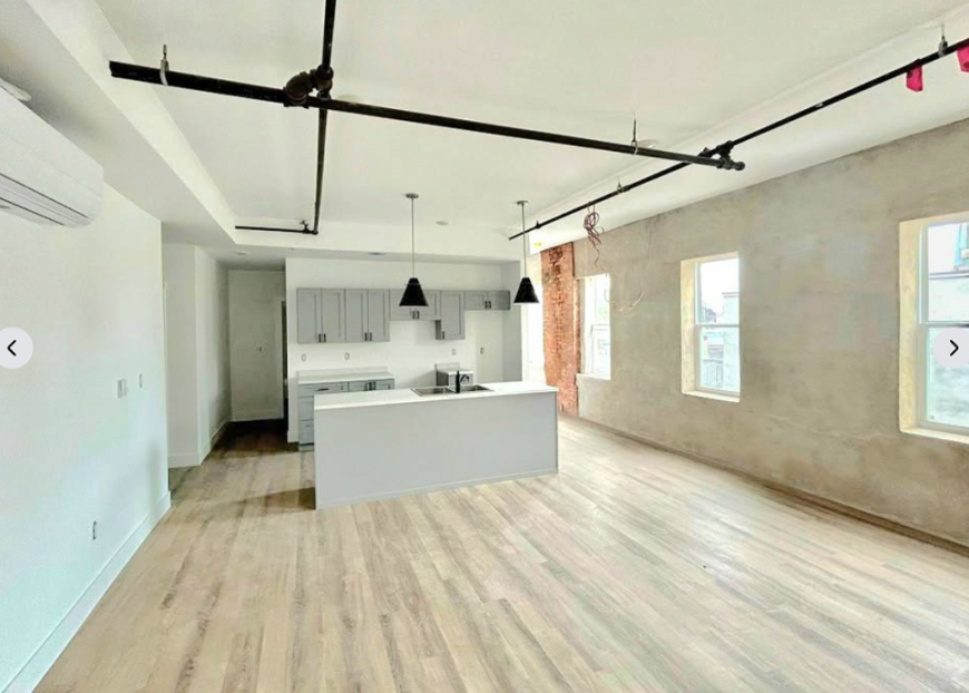 199 Union St - Photo 2 of 9