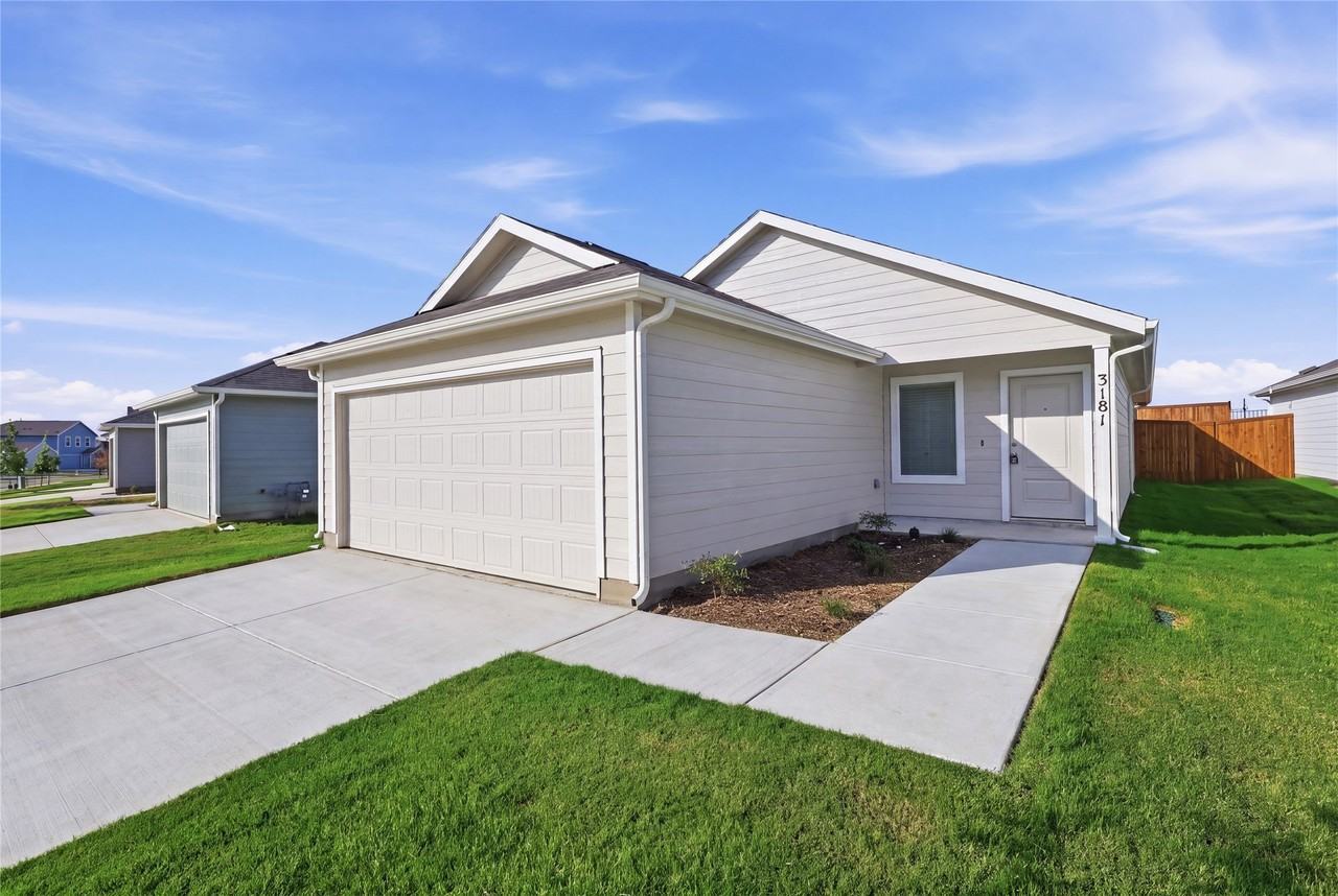 3181 Campeiro Ave - Photo 2 of 15