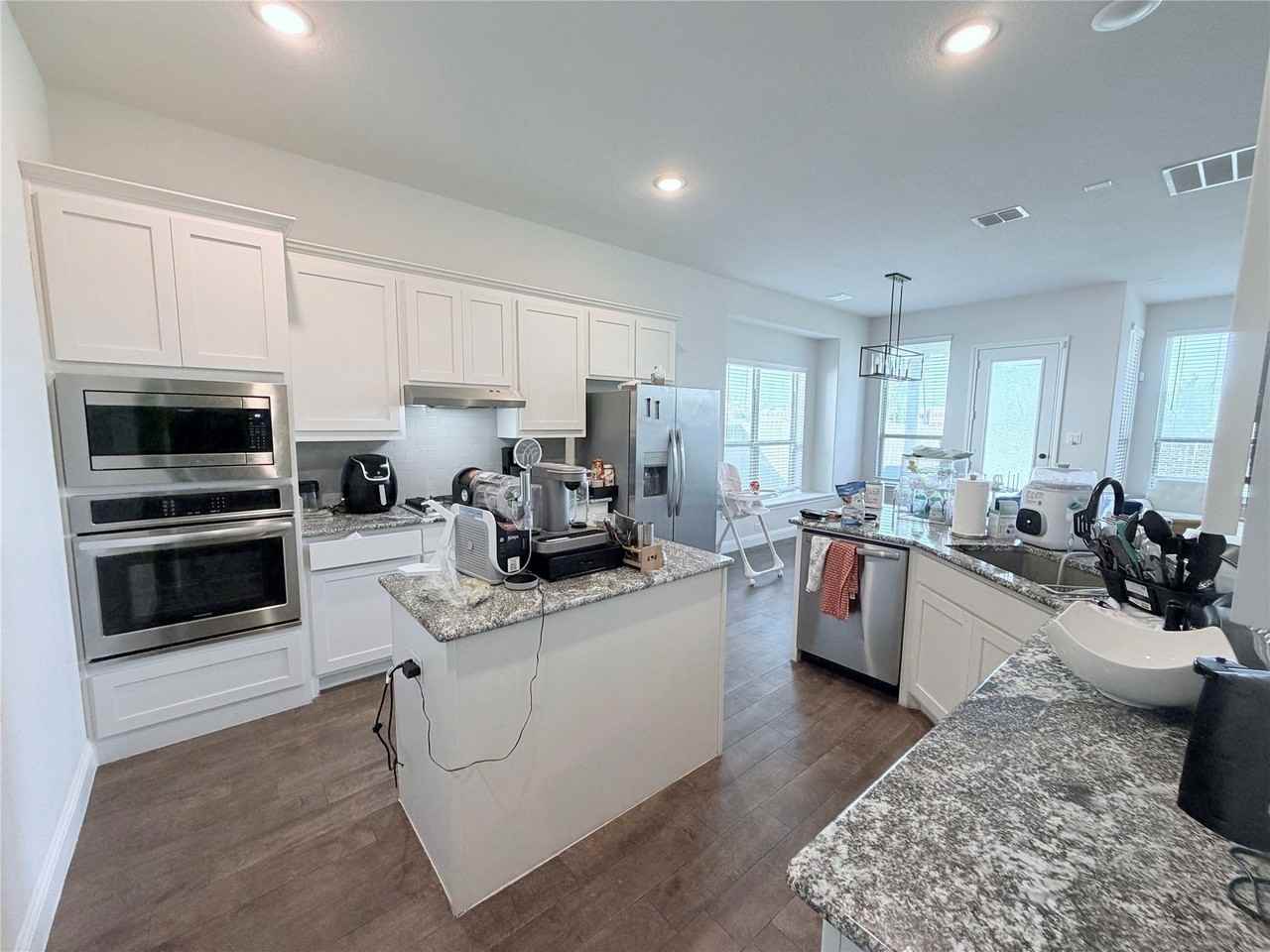 516 William Ct - Photo 6 of 37