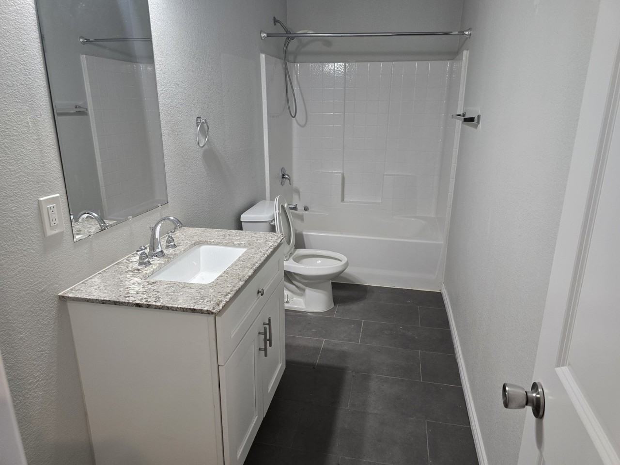 8083 County Road 436 - Photo 7 of 11