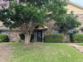 featured image of 2721 Hurstview Dr #D