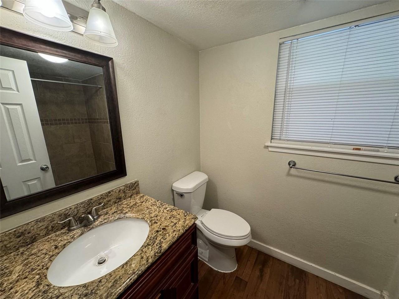 2721 Hurstview Dr #D - Photo 7 of 15