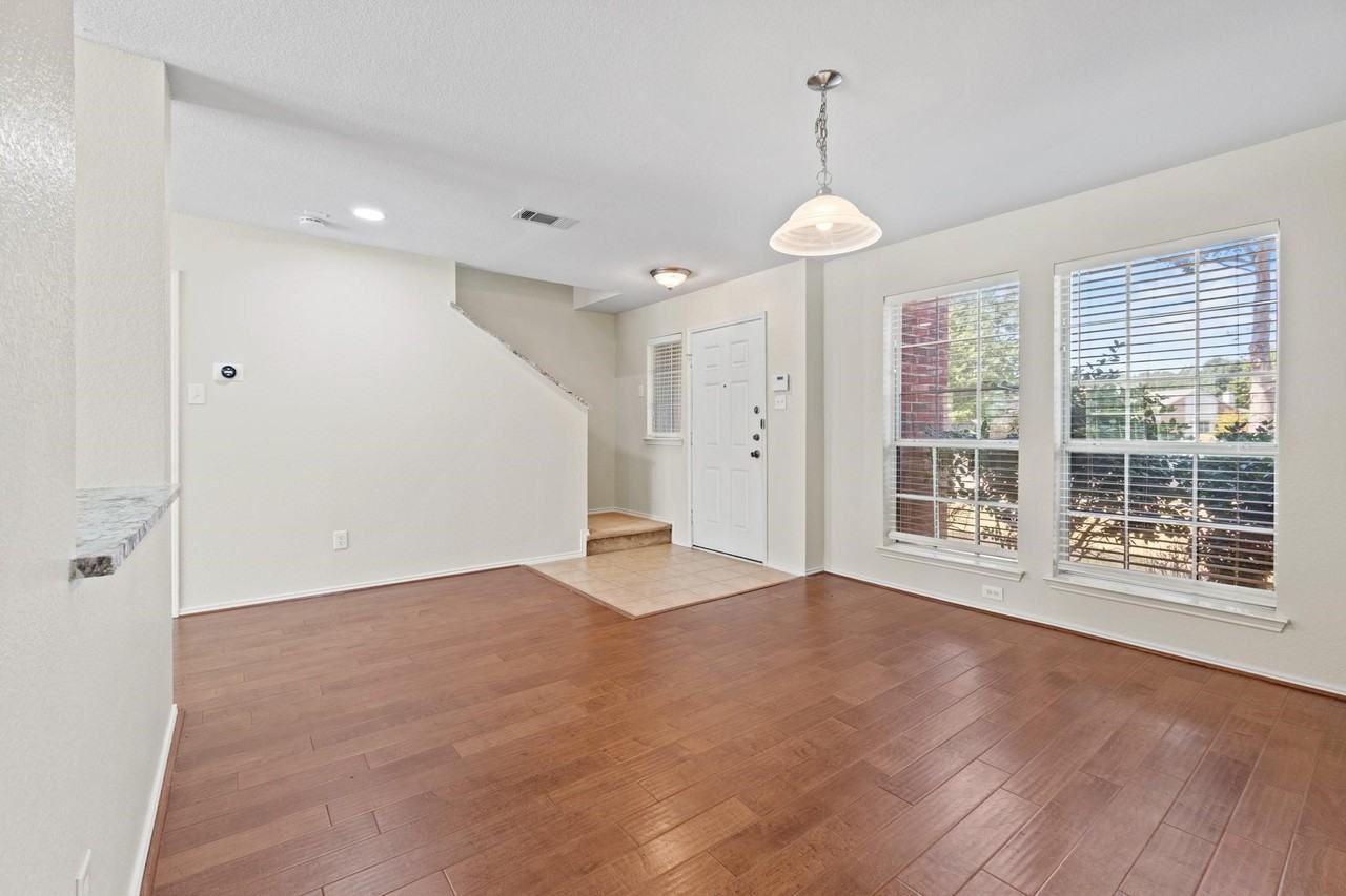 1138 Shearwater Ave - Photo 5 of 16