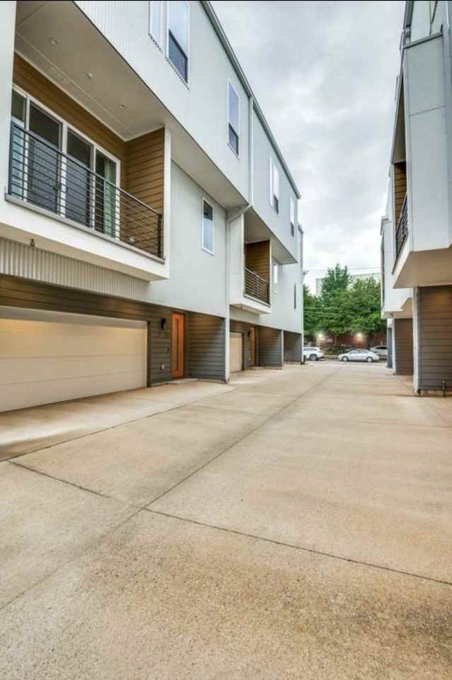 3812 San Jacinto St #207 - Photo 2 of 15