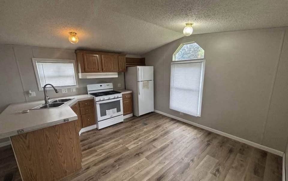2801 1st Ave #50 - Photo 2 of 14