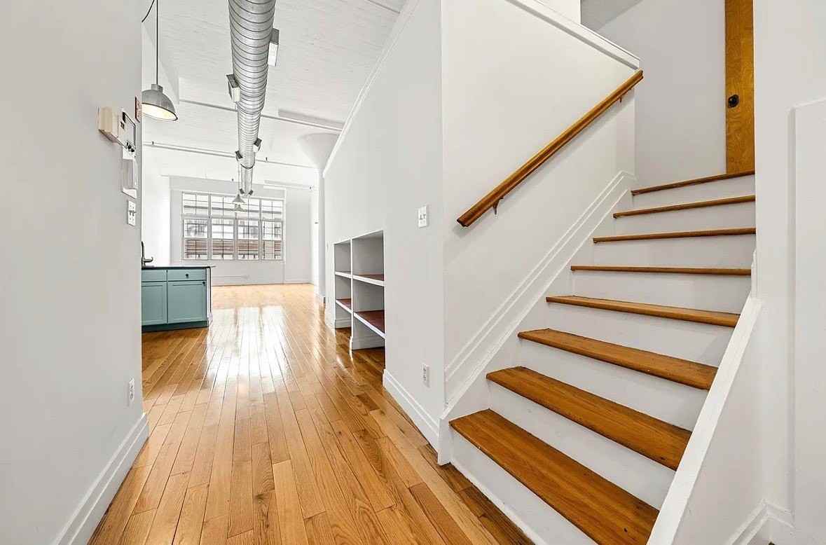 689 Myrtle Ave #4F