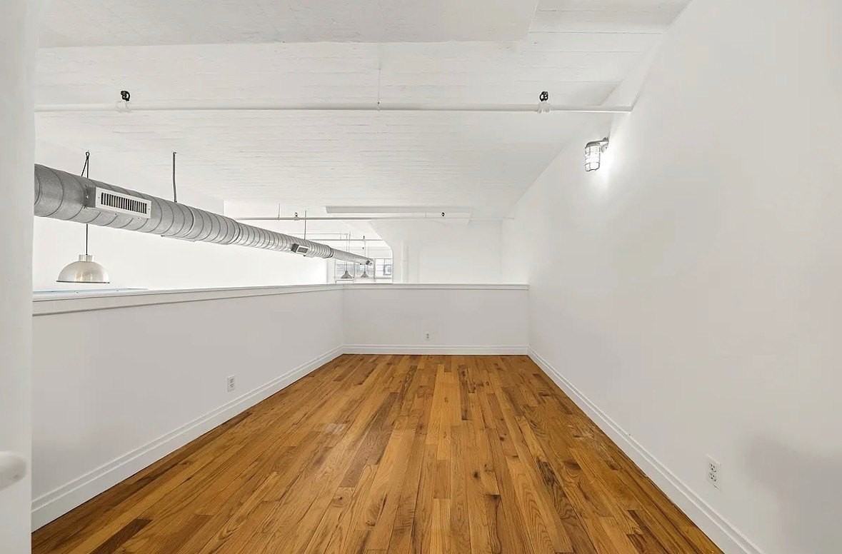 689 Myrtle Ave #4F - Photo 4 of 9