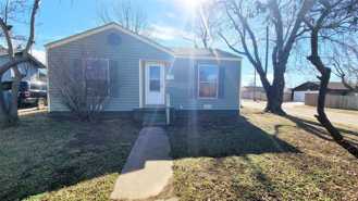 300 E Kittyhawk Dr - Photo 1 of 1