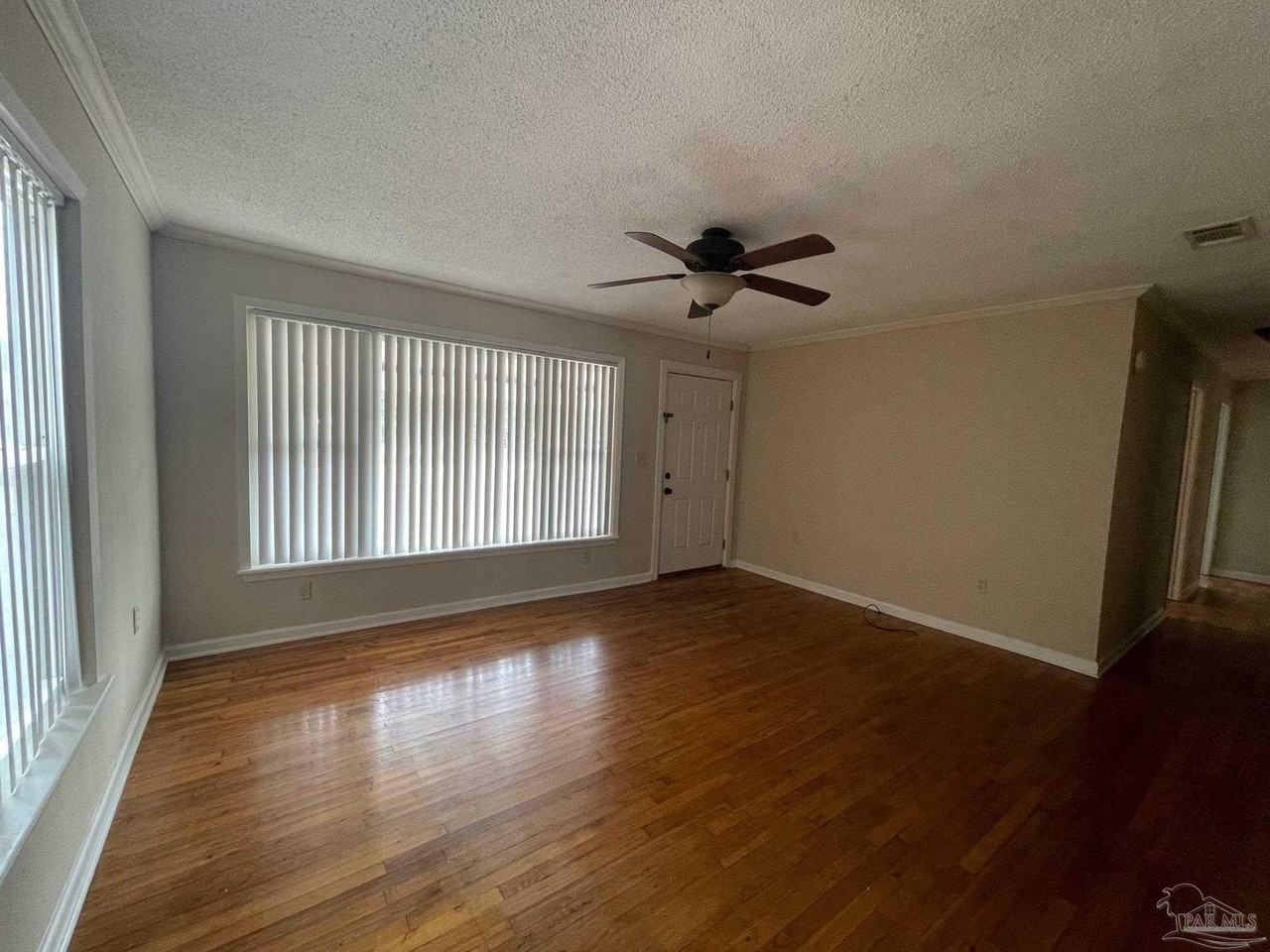 4325 Rice Rd - Photo 6 of 10