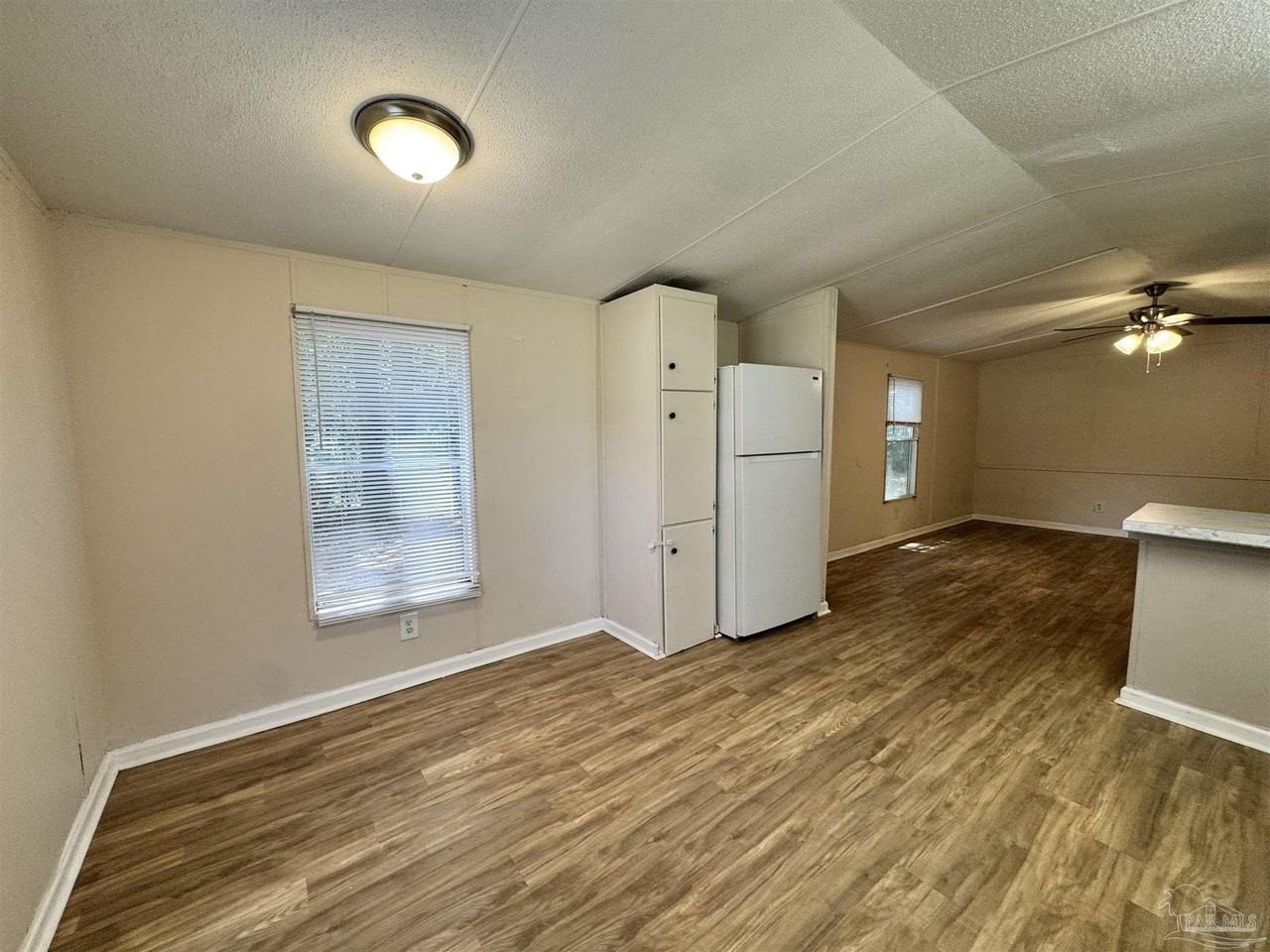 3992 Mccutchin Dr - Photo 6 of 13