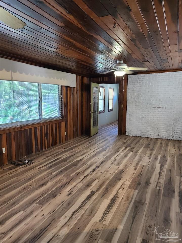 519 S 2nd St - Photo 6 of 23