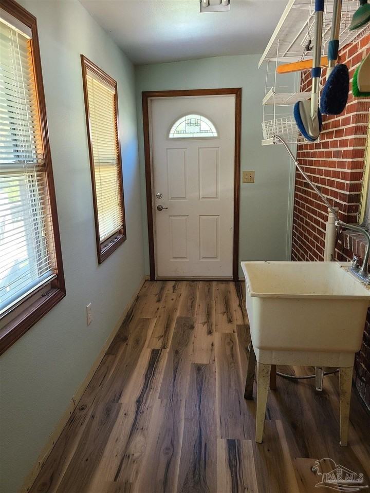 519 S 2nd St - Photo 7 of 23