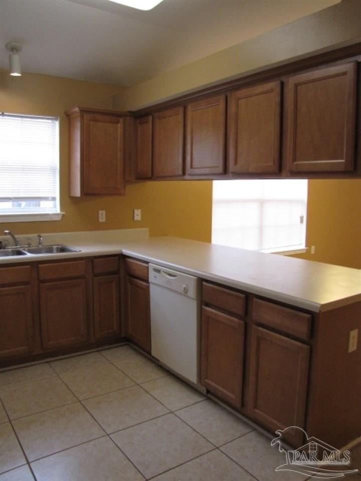 5927 Bilek Dr - Photo 5 of 10