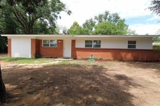 6037 Syrcle Ave - Photo 1 of 1