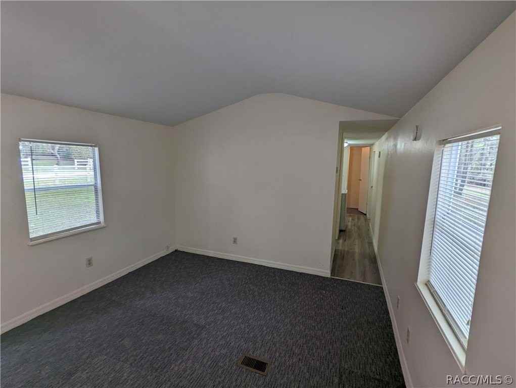 7090 N Palmer Way - Photo 3 of 17