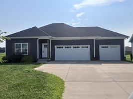 featured image of 935 County House Ln
