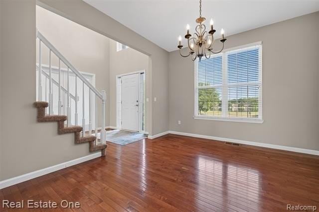 699 Bay Pointe Dr - Photo 5 of 49