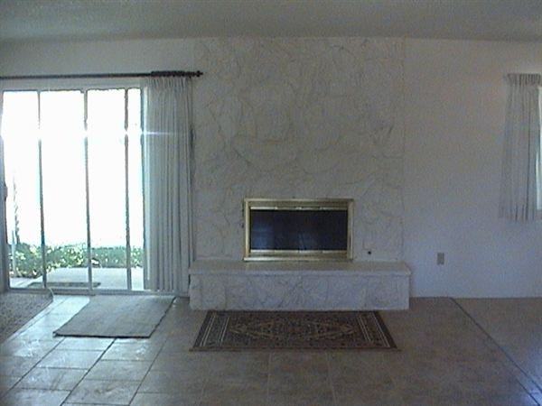 105 E 12th St - Photo 3 of 14